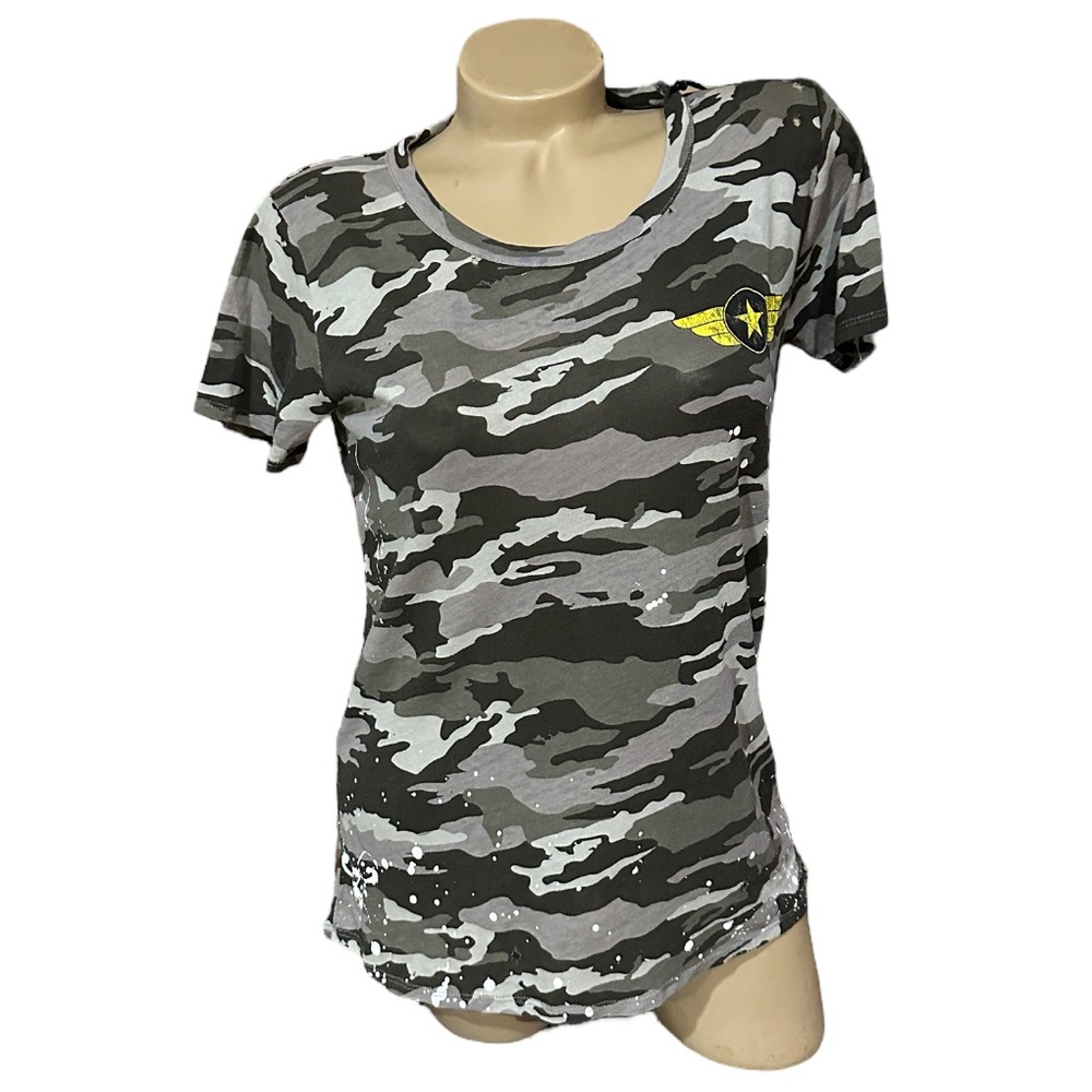 Chaser Destroyed Distressed Camo Tee Shirt Top Small NEW NWT